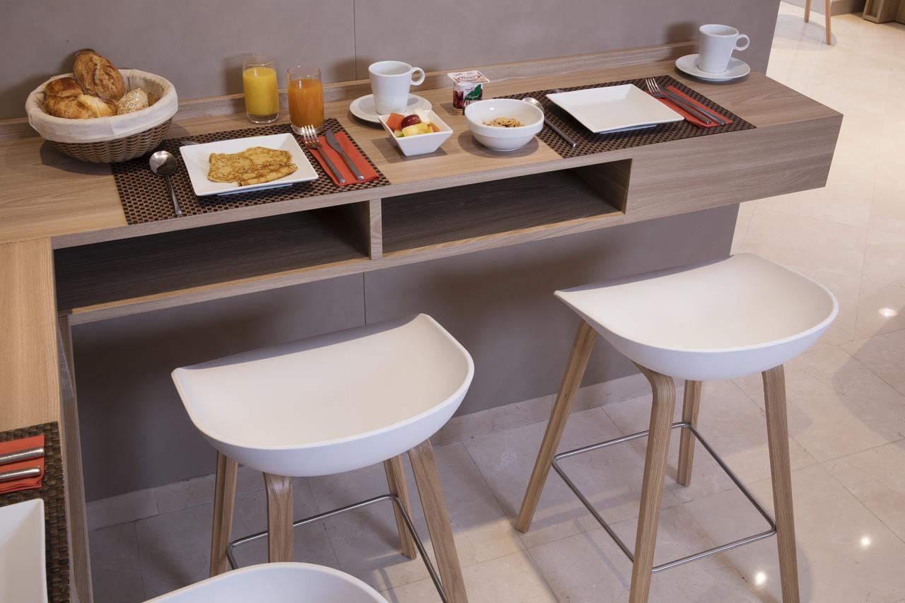 Ibis Styles La Reine